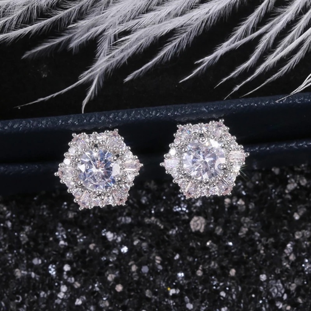 Stunning Round Hexagon Simulated Diamond Earrings